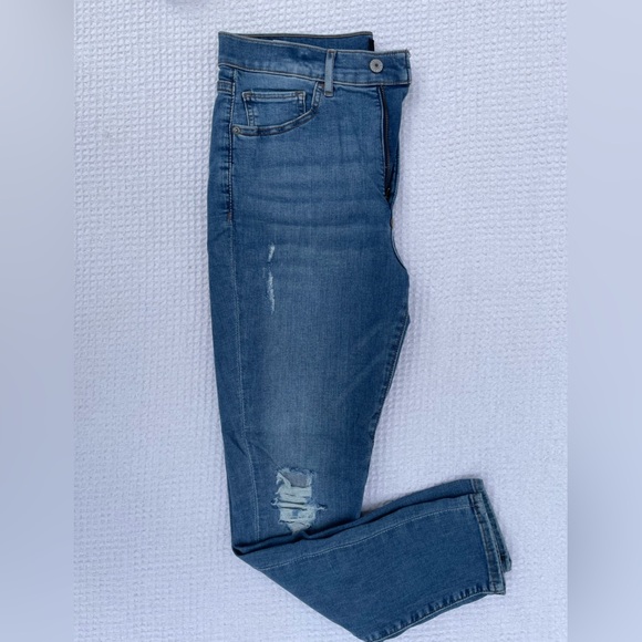 Express Women's Skinny Jeans - Blue - Picture 3 of 8